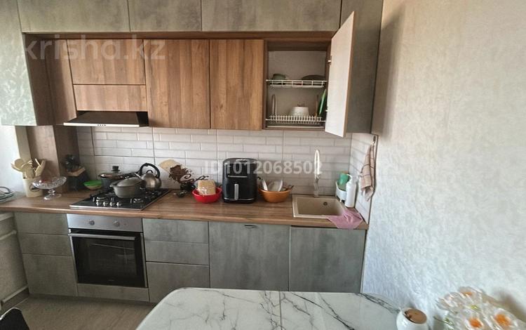 3-комнатная квартира · 84 м² · 8/9 этаж, мкр Кунаева 27 за 35 млн ₸ в Уральске — фото 3