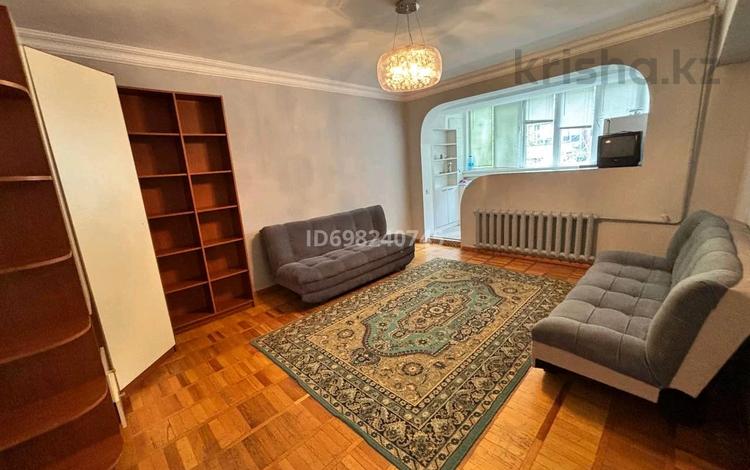 2-комнатная квартира · 42 м² · 1/5 этаж, Курмангазы 142 — ТРЦ ГЛОБУС за 300 000 〒 в Алматы, Алмалинский р-н — фото 8