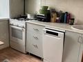 2-бөлмелі пәтер · 44 м² · 2/4 қабат, мкр Михайловка , Сакена сейфуллина 20 — 80 аптека, бағасы: 17 млн ₸ в Караганде, Казыбек би р-н