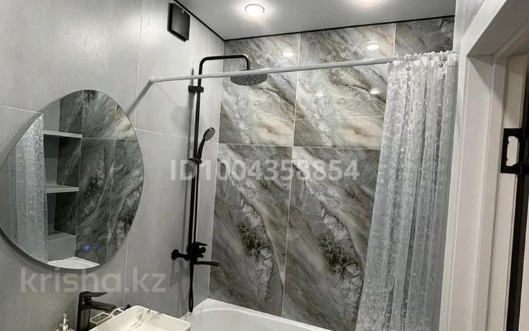 2-комнатная квартира · 52 м² · 8/12 этаж, Аэропортная 58 к2 за 250 000 ₸ в  — фото 11