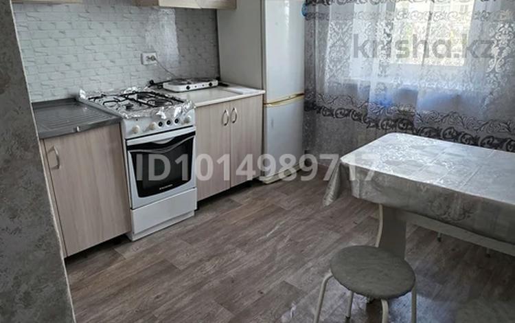 2-комнатная квартира · 56 м² · 4/12 этаж, 15 мкр 22 — Иртышская за 200 000 ₸ в Семее, Красный Кордон — фото 2