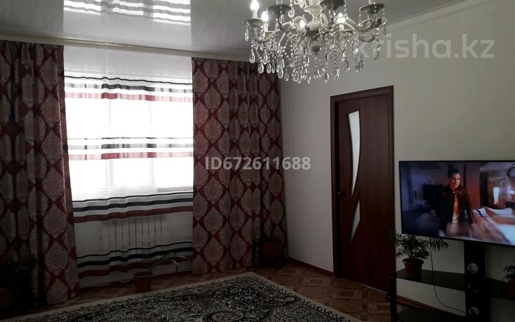 Отдельный дом • 3 комнаты • 80 м² • 5 сот., Кызылтал 9/1 за 19.5 млн 〒 в Аксае — фото 2