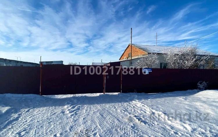Часть дома · 4 комнаты · 100 м² · 16 сот., Атамекен 20/2 — Школа за 15 млн 〒 в Уральске — фото 2