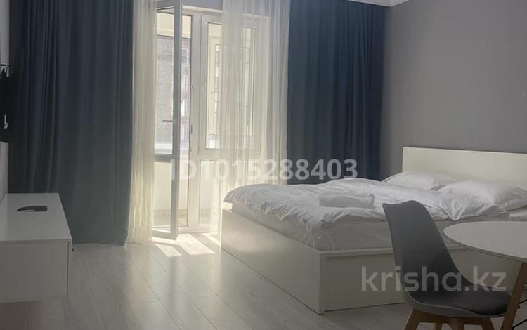 1-комнатная квартира · 40 м² · 6/8 этаж, Розыбакиева 320 за 30 000 ₸ в Алматы, Бостандыкский р-н — фото 2