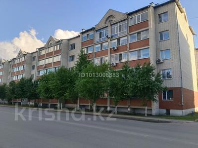 3-комнатная квартира · 90 м² · 4/5 этаж, Чайковского 13а — Токсан би за 45 млн ₸ в Петропавловске