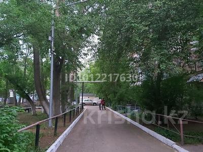 3-бөлмелі пәтер · 60 м² · 4/5 қабат, ул. Рыскулова 21, бағасы: 19.5 млн ₸ в Караганде
