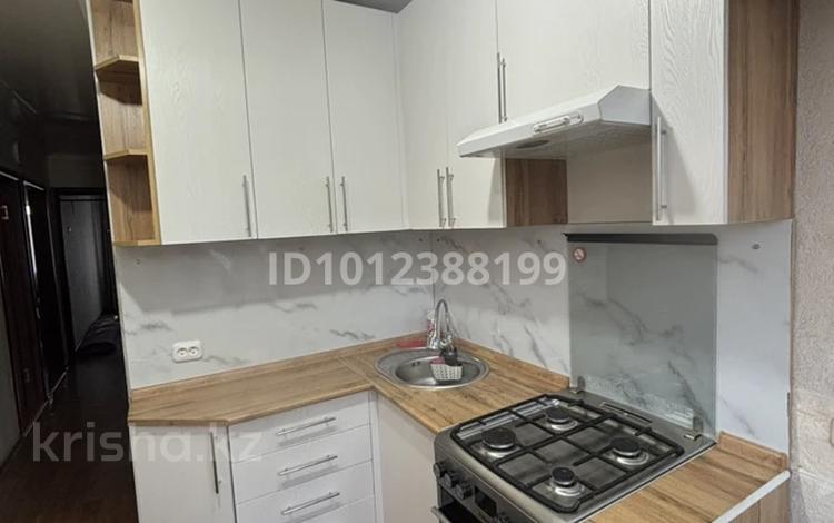 3-бөлмелі пәтер · 63 м² · 5/5 қабат, Майкудук, 18й микрорайон — Бабушкина, бағасы: 18.5 млн ₸ в Караганде, Алихана Бокейханова р-н — фото 2