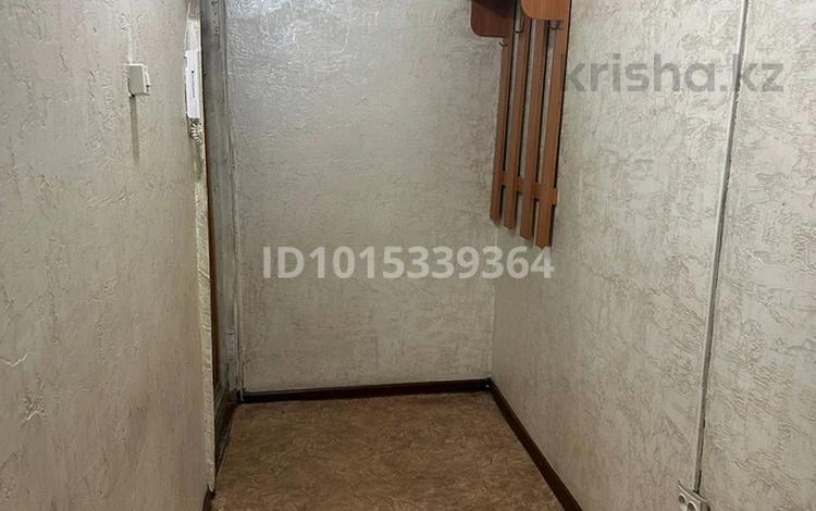 2-комнатная квартира · 49 м² · 2/5 этаж, мкр Самал за 80 000 ₸ в Таразе — фото 2