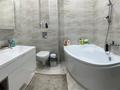 4-бөлмелі пәтер · 140 м² · 9/10 қабат, мкр. Алтын орда, Молдагуловой 66/1, бағасы: 55 млн ₸ в Актобе — фото 11