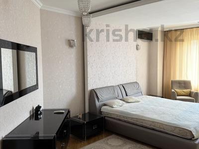 3-комнатная квартира · 130 м² · 12/15 этаж, Ходжанова 76 за 120 млн ₸ в Алматы, Бостандыкский р-н