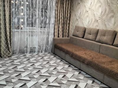 Продажа квартир в Северо-Казахстанской обл.: 3-комнатная квартира · 64 м², Жабаева за 27.5 млн 〒 3-комнатная квартира · 64 м², Жабаева за 27.5 млн 〒 в Петропавловске