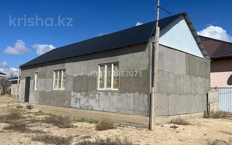 Отдельный дом · 3 комнаты · 90 м² · 1 сот., 3 4 за 17 млн ₸ в Атырау — фото 2