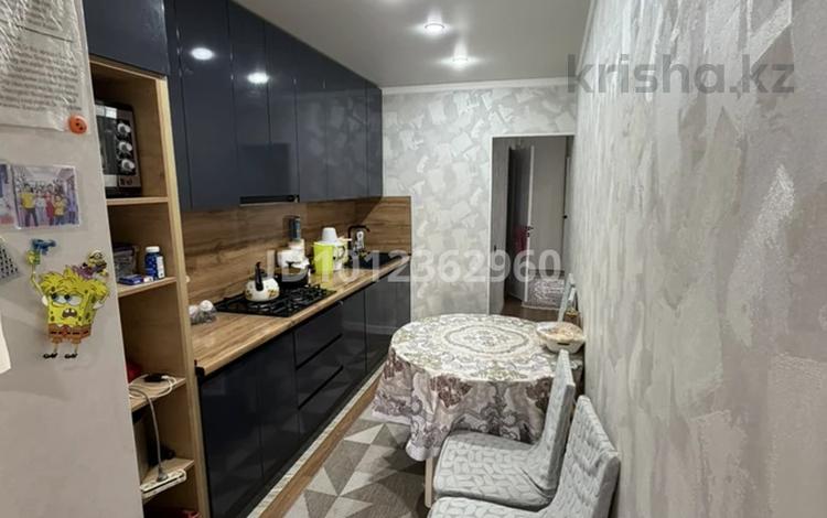 3-комнатная квартира · 75 м² · 1/2 этаж, Мкр. Жалын 4 за 16 млн ₸ в Жанаозен — фото 2