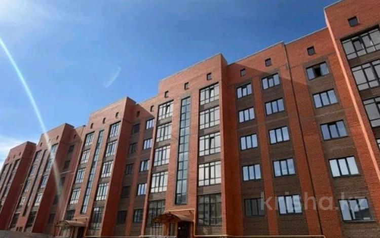 1-комнатная квартира · 60 м² · 2/5 этаж, лраза татеулы 100Б за 17.5 млн ₸ в Актобе — фото 2