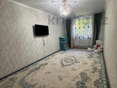 2-бөлмелі пәтер · 45 м² · 2/3 қабат, иманова 16а, бағасы: 9 млн ₸ в Актобе, мкр Москва