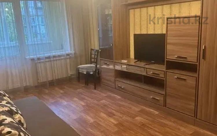 2-бөлмелі пәтер · 43 м² · 2/4 қабат, Нурмакова, бағасы: 33.5 млн ₸ в Алматы, Алмалинский р-н — фото 2