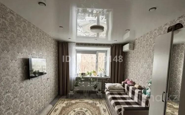 2-комнатная квартира · 46 м² · 5/5 этаж, Камзина 168 — Камзина-Ломова , Диспетчеркая за 15 млн 〒 в Павлодаре — фото 2