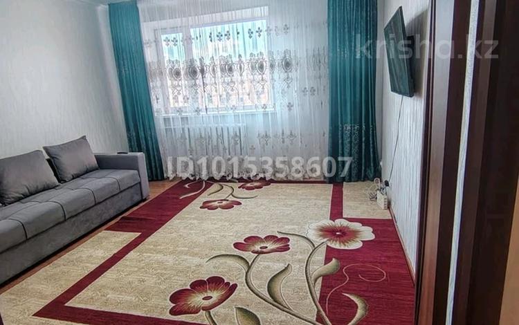 2-комнатная квартира · 65 м² · 8/9 этаж, Куйши Дина 25/2 за 300 000 ₸ в Астане, Алматы р-н — фото 2