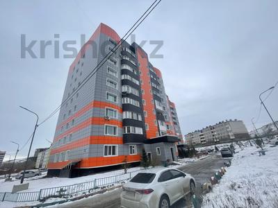 4-комнатная квартира · 101.2 м² · 2/9 этаж, Казыбек Би 5/1 за 44.5 млн 〒 в Усть-Каменогорске