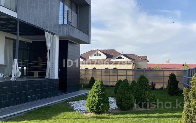 Жеке үй · 8 бөлме · 560 м² · 10 жүзд., мкр Наурыз 21 — улица Акмамык,21, бағасы: 240 млн ₸ в Шымкенте, Туран р-н — фото 2