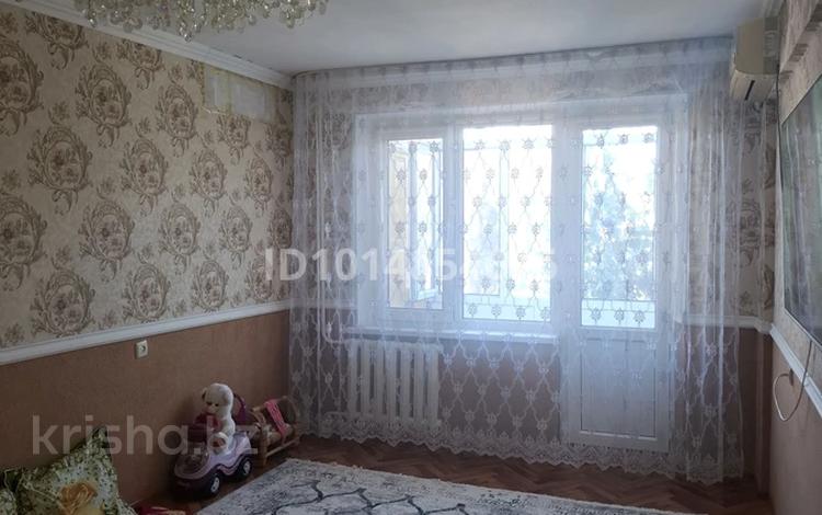 3-комнатная квартира · 63.7 м² · 4/5 этаж, привокзальный 11 за 20 млн ₸ в Атырау, мкр Привокзальный-5 — фото 2