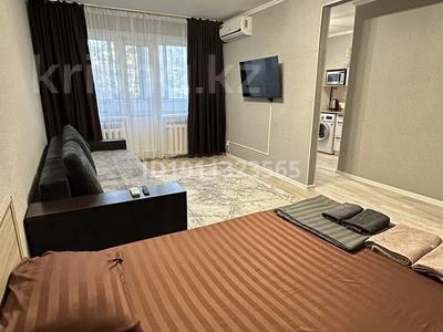 1-бөлмелі пәтер · 35 м² · 2/5 қабат, Академика Сатпаева 36 — Лермонтова Сатпаева Торайгырова, бағасы: 1 000 〒 в Павлодаре