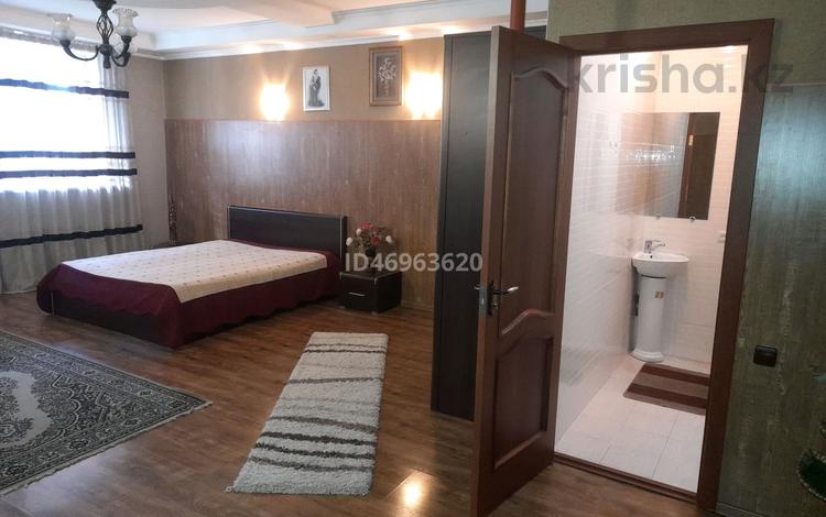 1 бөлме · 40 м² · 2 қабат, Шухова 57 — Айдын, бағасы: 120 000 ₸ в Алматы, Медеуский р-н — фото 26