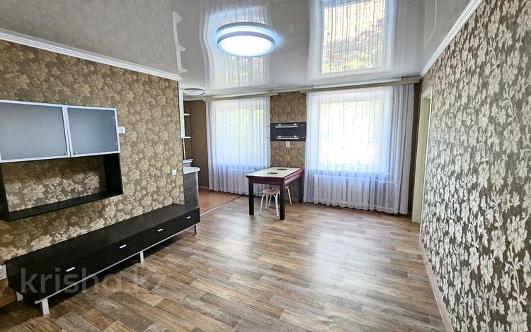 3-комнатная квартира · 53 м² · 2/5 этаж, Богенбай батыра 31 — СРОЧНО за 25 млн ₸ в Астане, Сарыарка р-н — фото 2