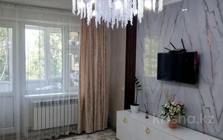 2-комнатная квартира · 46 м² · 5/5 этаж, мкр Самал 11 за 13.5 млн ₸ в Таразе — фото 2