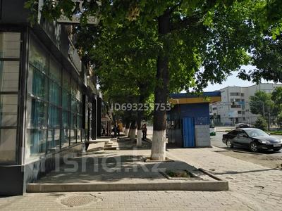 3-бөлмелі пәтер · 64 м² · 5/5 қабат, проспект Республики 28, бағасы: 25 млн ₸ в Шымкенте, Абайский р-н