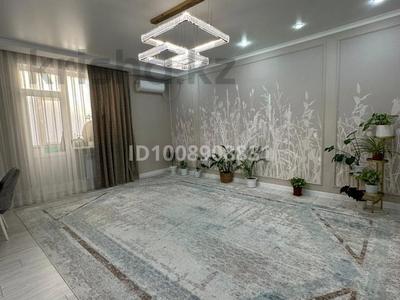 3-комнатная квартира · 100 м² · 1/3 этаж, Сатпаева 6а/1 за 30 млн 〒 в Актобе, жилой массив Жилянка