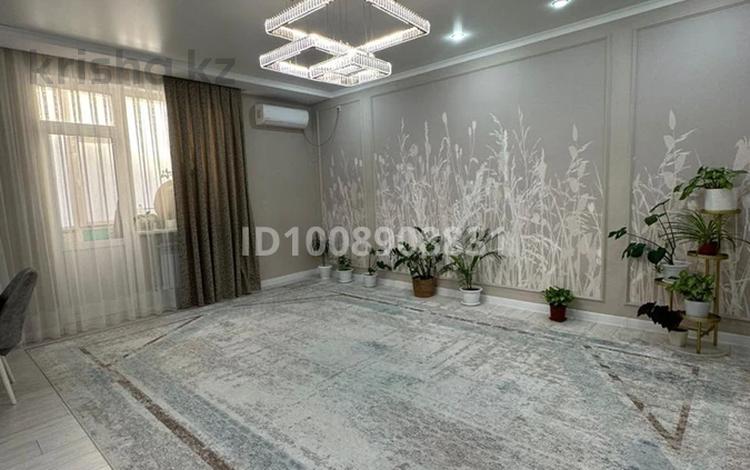 3-комнатная квартира · 100 м² · 1/3 этаж, Сатпаева 6а/1 за 30 млн 〒 в Актобе, жилой массив Жилянка — фото 2