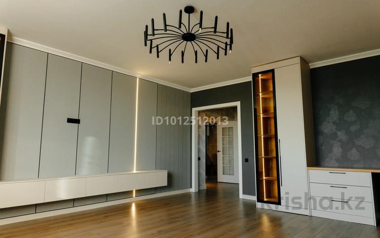 2-комнатная квартира · 80.1 м² · 6/9 этаж, Шмидта 18А за 59 млн ₸ в Семее — фото 2