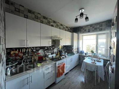 2-комнатная квартира · 56.9 м² · 5/10 этаж, Каирбекова за 25 млн 〒 в Костанае