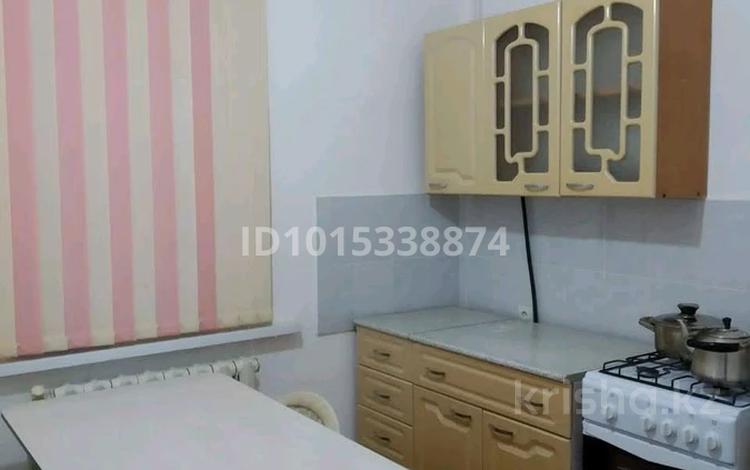 2-комнатная квартира · 60 м² · 1/5 этаж, Мкр. Арай Дом 74 за 130 000 ₸ в  — фото 2