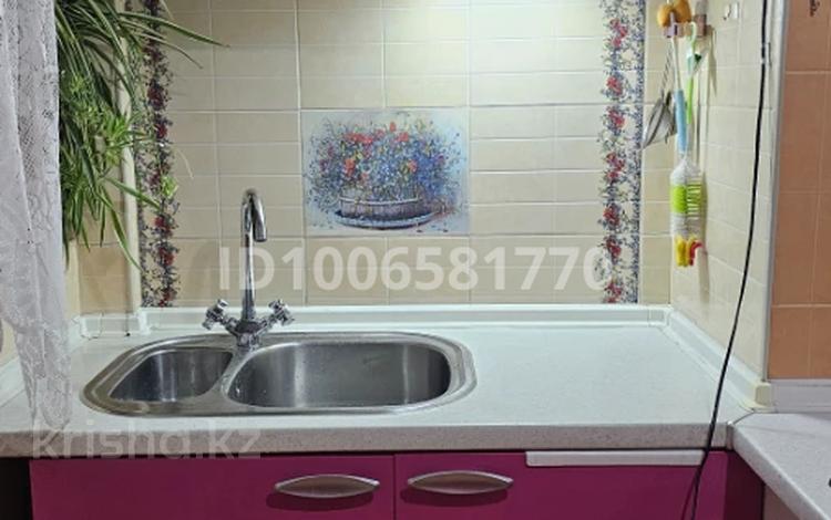 2-комнатная квартира · 52.5 м² · 2/9 этаж, мкр Аксай-4 31 за 280 000 ₸ в Алматы, Ауэзовский р-н — фото 17