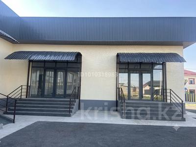Свободное назначение, магазины и бутики, общепит, салоны красоты, медцентры и аптеки, студии · 76 м² за 300 000 ₸ в Шымкенте, Абайский р-н