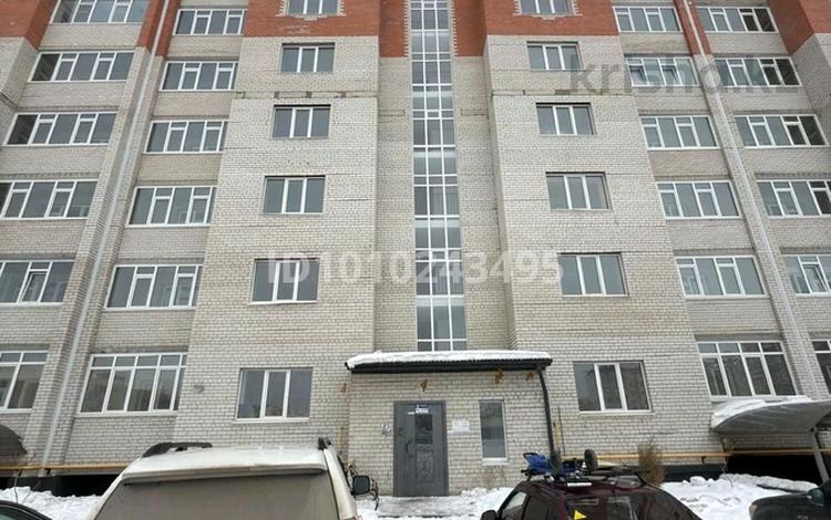 2-бөлмелі пәтер · 86 м² · 2/8 қабат, мкр. Алтын орда 352, бағасы: 26 млн ₸ в Актобе — фото 2