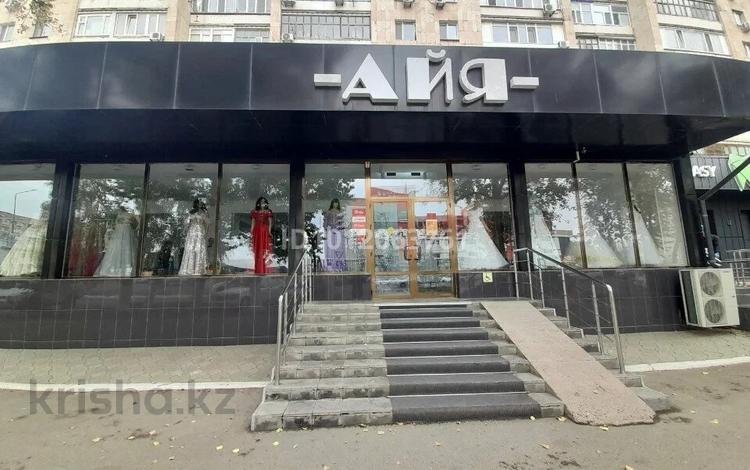 Дүкендер мен бутиктер · 366.3 м², бағасы: 300 млн 〒 в Уральске — фото 2