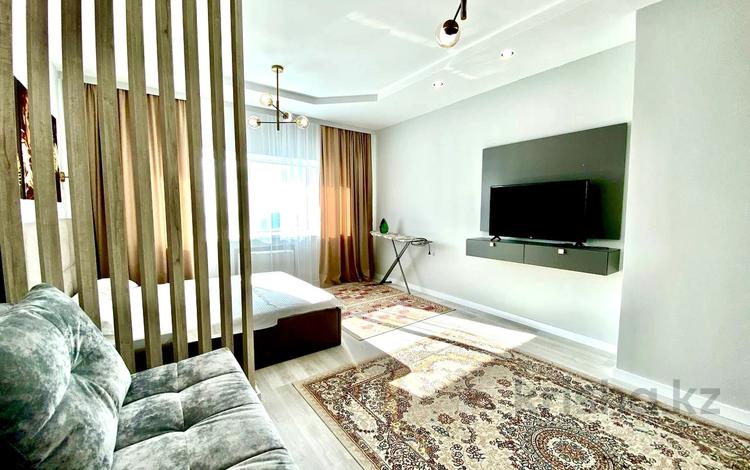 1-бөлмелі пәтер · 45 м² · 31/41 қабат, Достык 5/1 — Сауран, бағасы: 15 990 〒 в Астане, Есильский р-н — фото 2