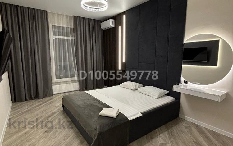 2-комнатная квартира · 70 м² · 14/16 этаж, Розыбакиева 197 за 26 000 ₸ в Алматы, Бостандыкский р-н — фото 22