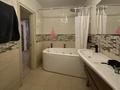 4-бөлмелі пәтер · 234.8 м² · 4/12 қабат, Генерала Дюсенова 22 — Советов, бағасы: 110 млн ₸ в Павлодаре — фото 21