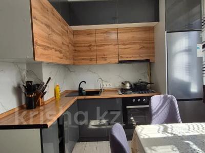 3-комнатная квартира · 80 м² · 2/5 этаж, мкр Нурсая, Таумуш Жумагалиева 25 за 230 000 ₸ в Атырау