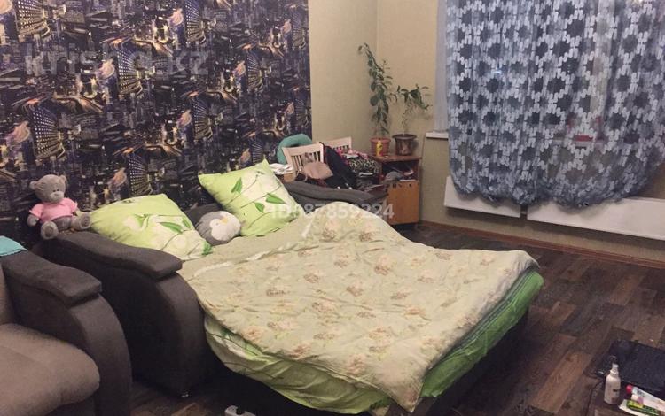 1-бөлмелі пәтер · 41.8 м² · 5/5 қабат, Мкр Водник-2 80 — Дом находится напротив магазина Шынар, бағасы: 20 млн ₸ в Боралдае (Бурундай) — фото 2