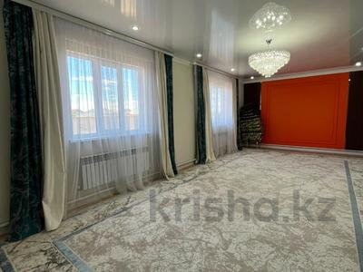Отдельный дом · 2 комнаты · 106.1 м² · 10 сот., мкр Бирлик, Габиден Мустафина 43 за 17.5 млн ₸ в Атырау, мкр	Бирлик