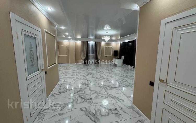 Жеке үй · 4 бөлме · 300 м², Гагарина 57 — 1 мая Гагарина, бағасы: 100 000 〒 в Павлодаре — фото 2