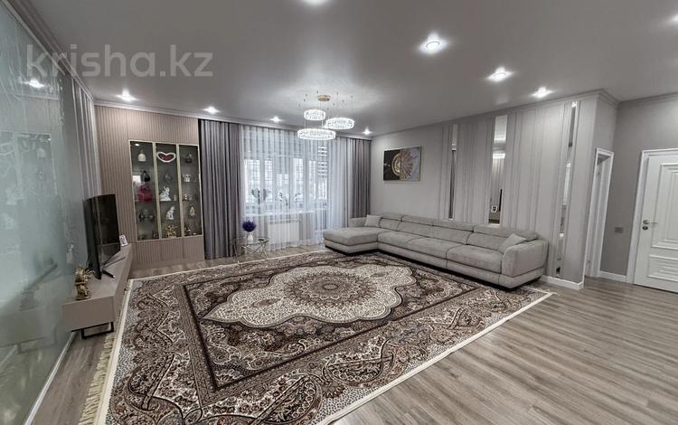 4-бөлмелі пәтер · 160.2 м² · 3/9 қабат, Набережная 49А, бағасы: 125 млн ₸ в Костанае — фото 2