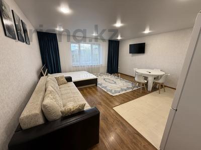 1-комнатная квартира · 43 м² · 1/9 этаж, Казыбек би 7/1 за 180 000 ₸ в Усть-Каменогорске