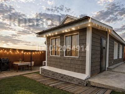 Отдельный дом · 4 комнаты · 150 м² · 10 сот., Набережная 42а — Жилой дом + готовый бизнес + баня + дополнительные гостевые домики + свободная земля для развития — всё на одном участке в курортной зоне Бурабая. за 96 млн ₸ в Бурабае