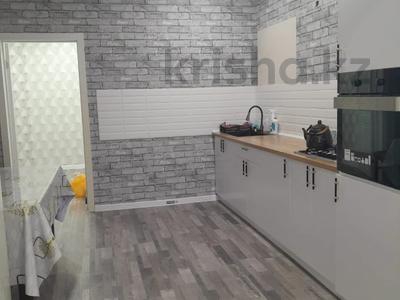 2-комнатная квартира · 72.6 м² · 4/5 этаж, мкр. Алтын орда, Халел Досмухамедулы за 26.5 млн 〒 в Актобе